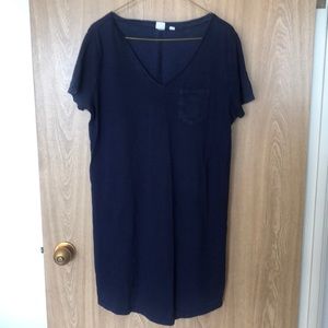 GAP knee length pocket t shirt dress